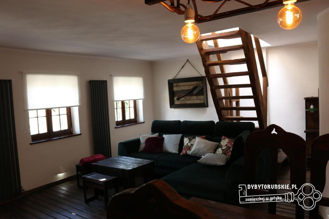 Ferienwohnung Gotyk Na Dotyk Z Tarasem Na Dachu Thorn Exterior foto