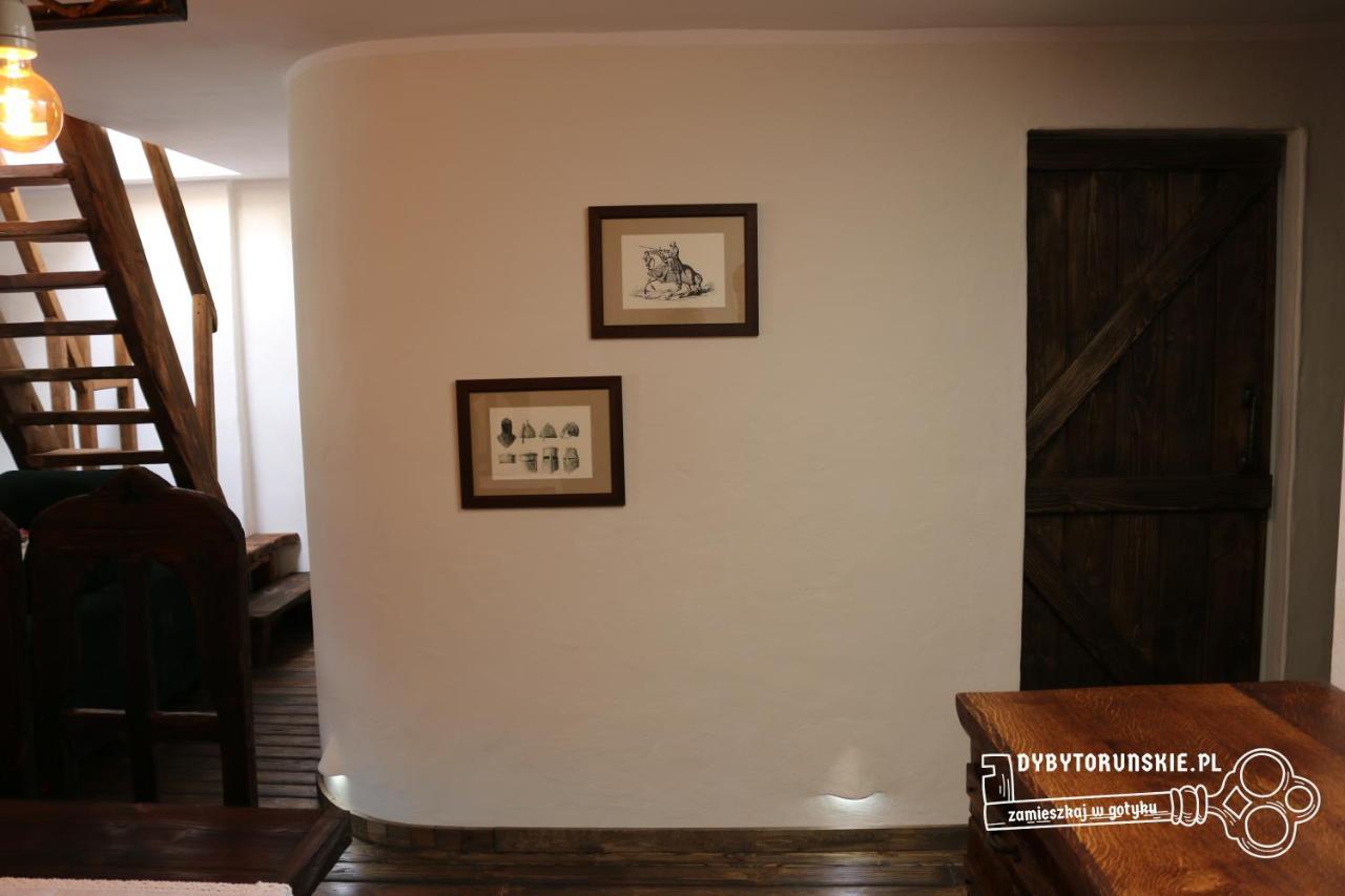 Ferienwohnung Gotyk Na Dotyk Z Tarasem Na Dachu Thorn Exterior foto