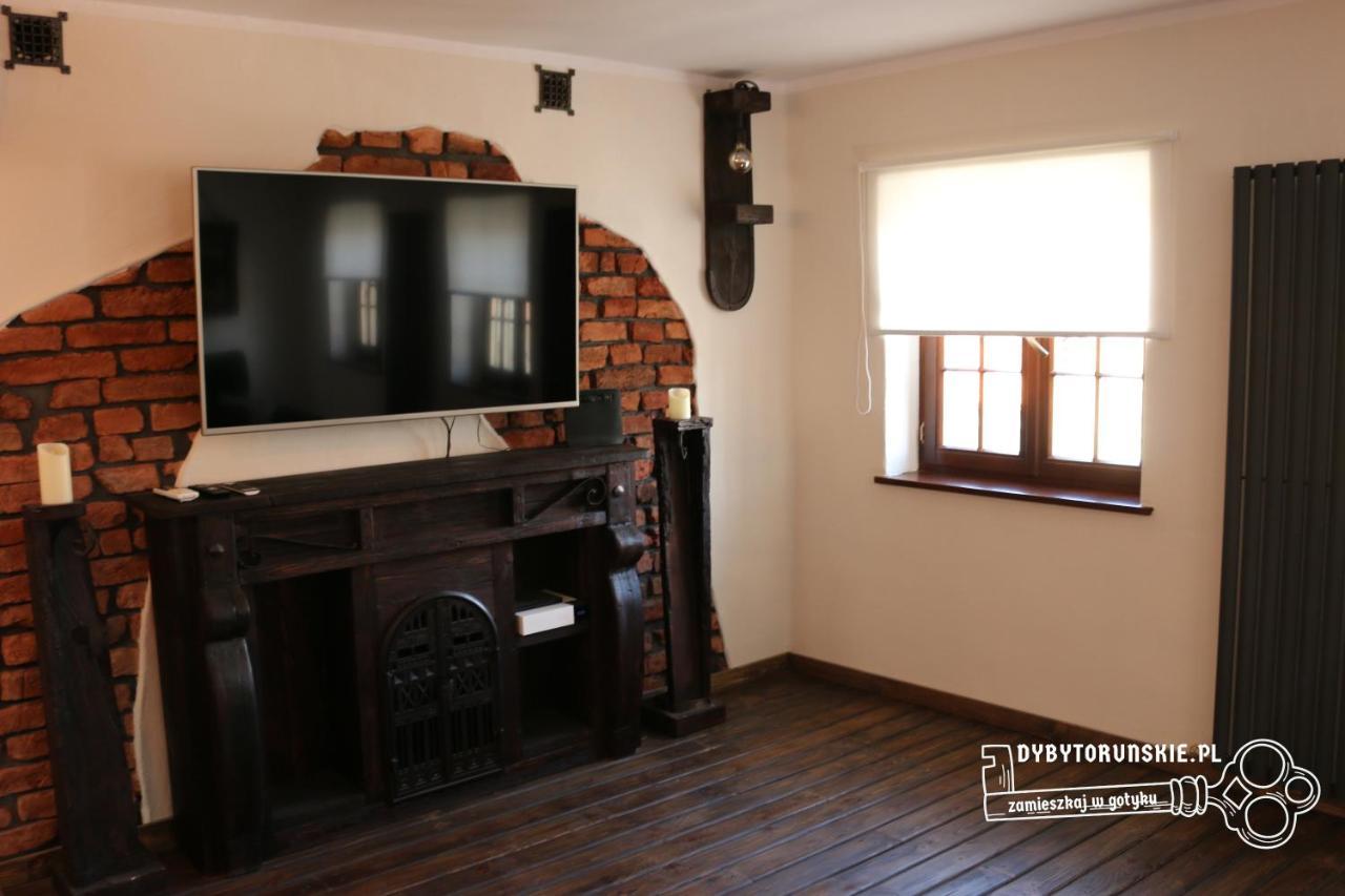 Ferienwohnung Gotyk Na Dotyk Z Tarasem Na Dachu Thorn Exterior foto